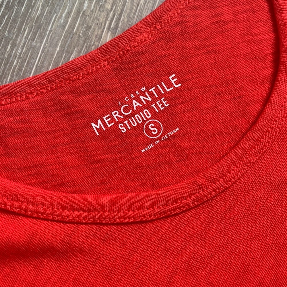 J Crew 100% Cotton 🍅 Mercantile Studio T